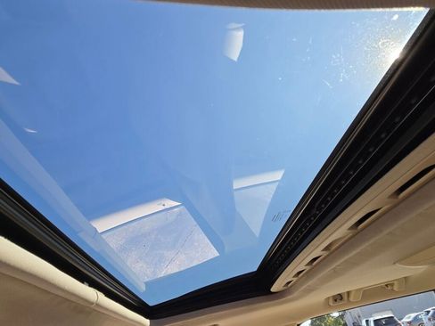 Used 2008 Volvo XC70 3.2 image 25