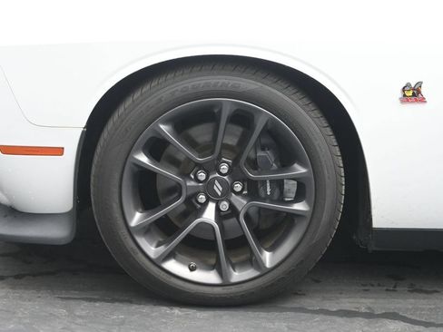 Used 2021 Dodge Challenger R/T Scat Pack RWD image 31