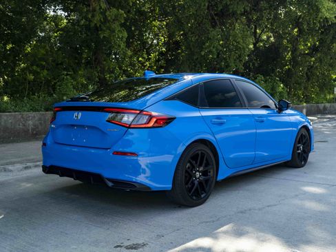 Used 2024 Honda Civic Sport image 9