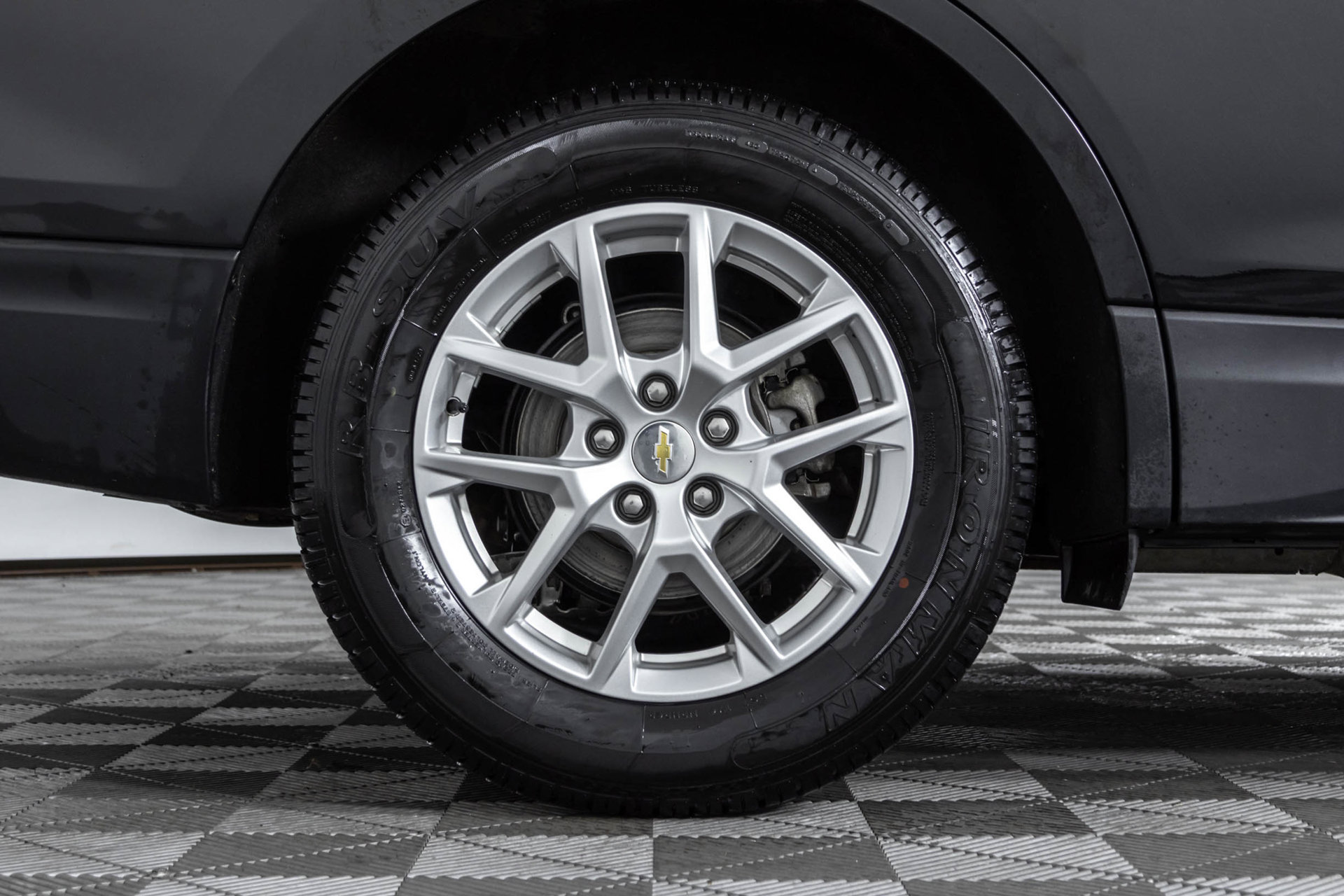 Used 2024 Chevrolet Equinox LT AWD/4WD image 44
