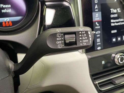 Used 2024 Porsche Macan image 42