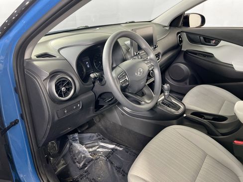 Used 2023 Hyundai Kona SEL image 9