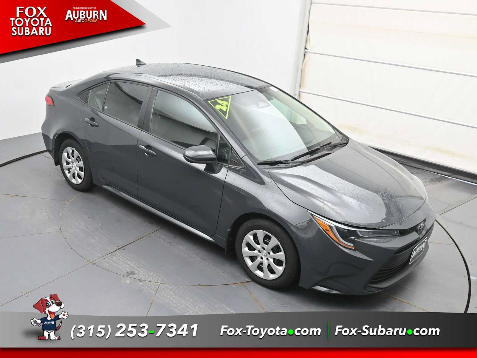 Used 2024 Toyota Corolla LE FWD image 31