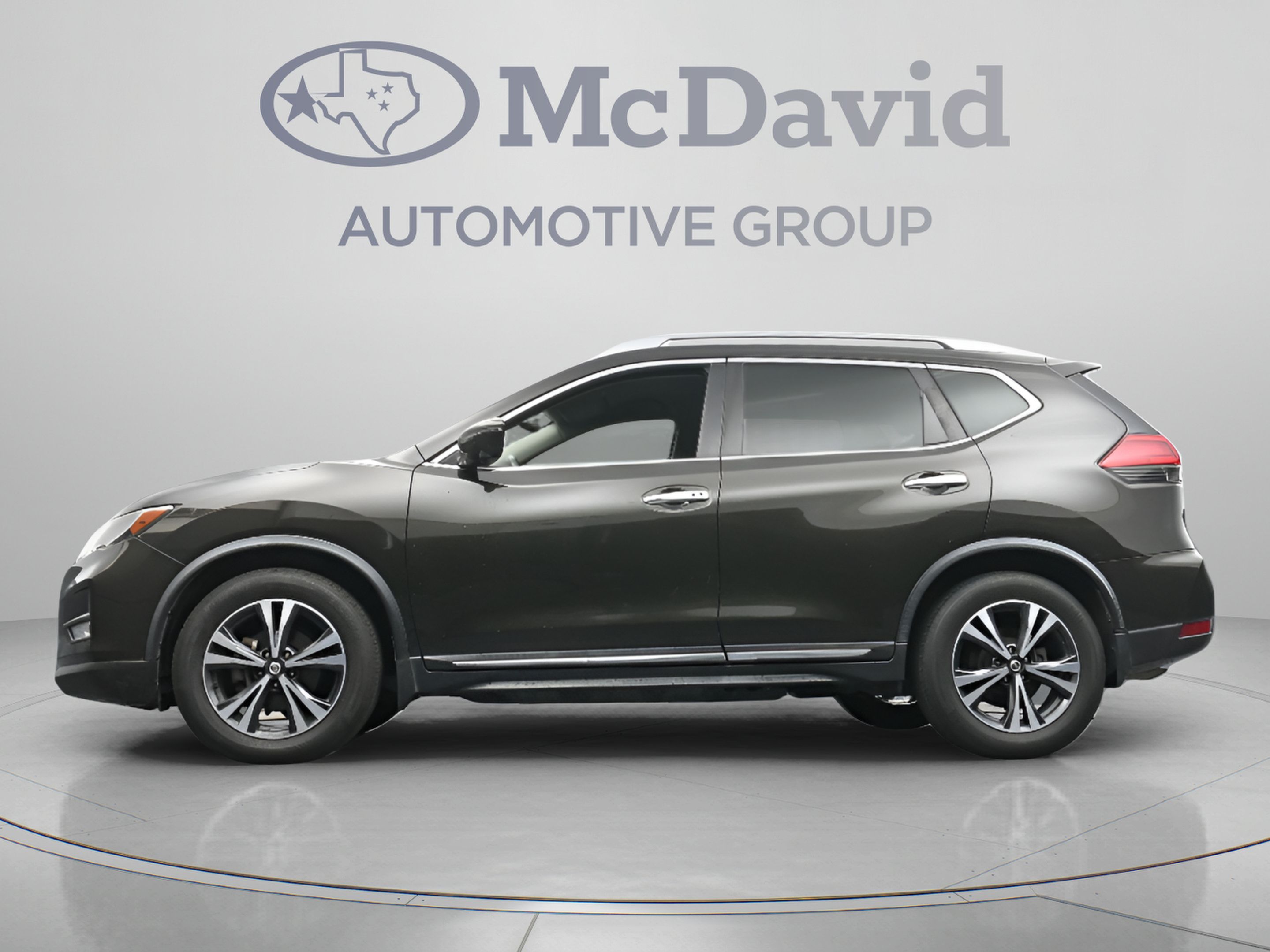 Used 2017 Nissan Rogue SL FWD image 27