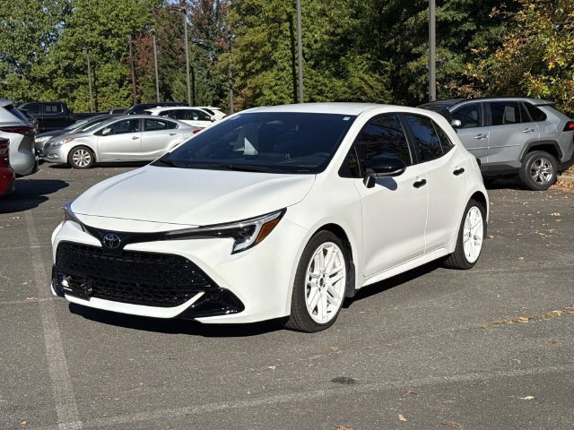 Used 2026 Toyota Corolla SE FWD image 5