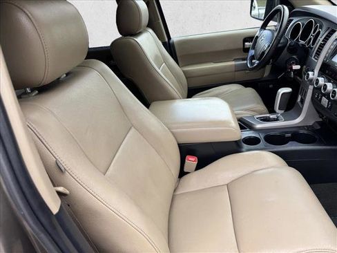 Used 2013 Toyota Sequoia Limited AWD/4WD image 20