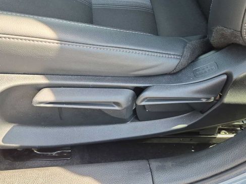 Used 2023 Honda Civic Sport image 18