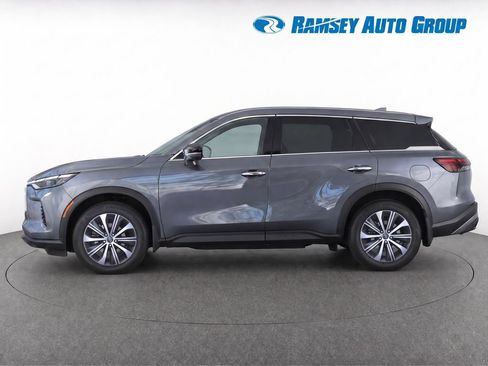 Used 2025 INFINITI QX60 Pure AWD/4WD image 6