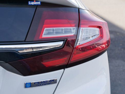 Used 2018 Honda Clarity Base image 6