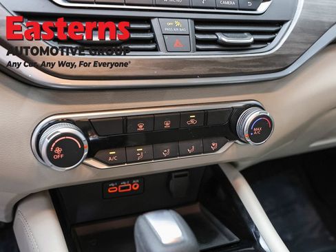 Used 2023 Nissan Altima 2.5 SV AWD/4WD image 20
