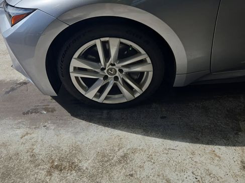 Used 2021 Lexus IS 300 RWD image 5