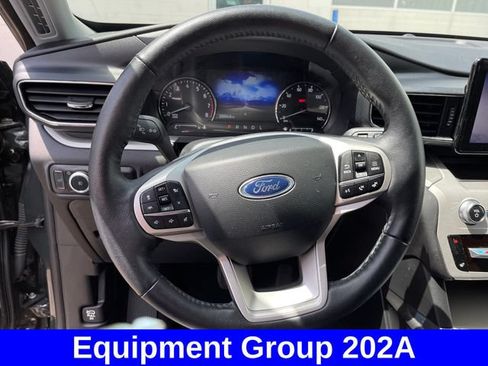 Used 2024 Ford Explorer XLT w/ Equipment Group 202A AWD/4WD image 14