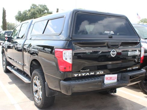 Used 2018 Nissan Titan SL w/ Texas Titan Edition AWD/4WD image 8