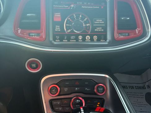 Used 2015 Dodge Challenger R/T RWD image 14