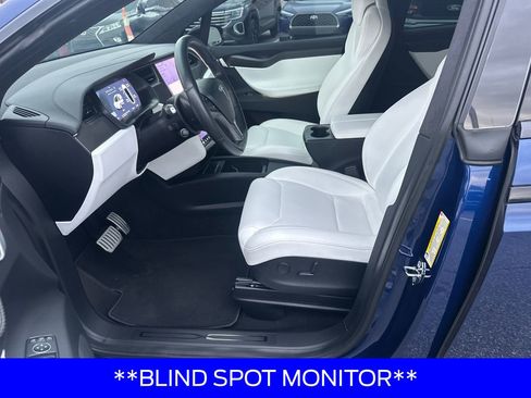Used 2019 Tesla Model X Performance image 9