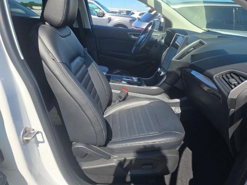 Used 2023 Ford Edge SEL w/ Convenience Package AWD/4WD image 9