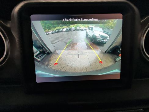 Used 2022 Jeep Wrangler Unlimited Rubicon 4xe w/ Cold Weather Group image 24