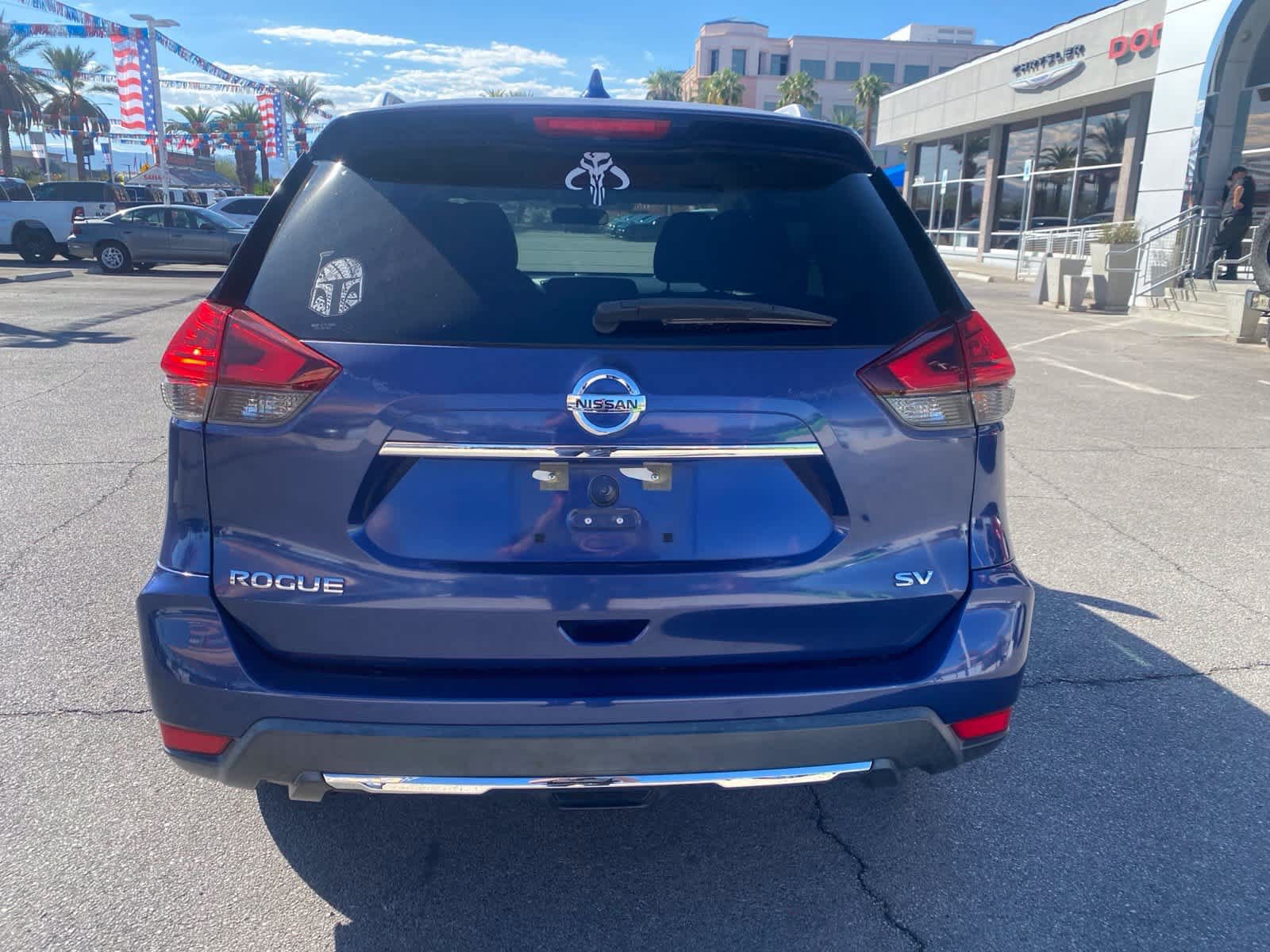 Used 2017 Nissan Rogue SV FWD image 7