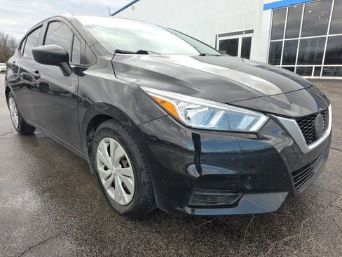 Used 2020 Nissan Versa S image 1