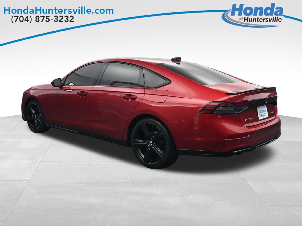 Used 2024 Honda Accord Sport image 6