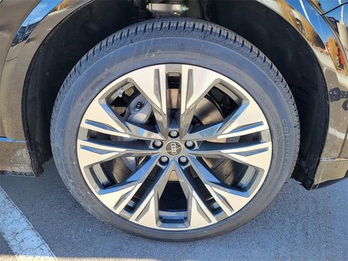 New 2026 Audi Q8 Premium Plus image 15