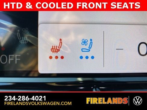 New 2026 Volkswagen Atlas Cross Sport SEL Premium R-Line image 4