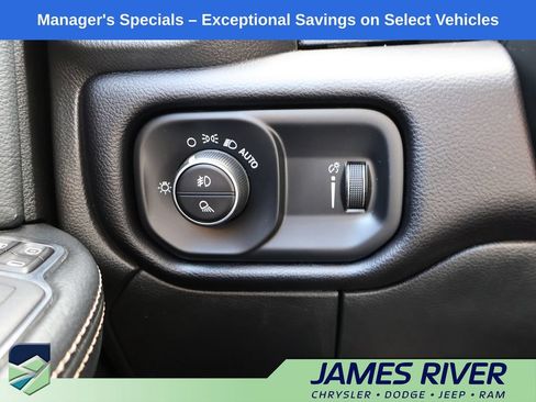 Used 2024 RAM 3500 Big Horn AWD/4WD image 30
