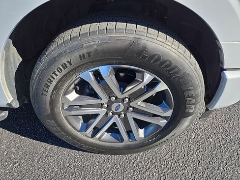 Used 2021 Ford F150 XL w/ STX Appearance Package image 4