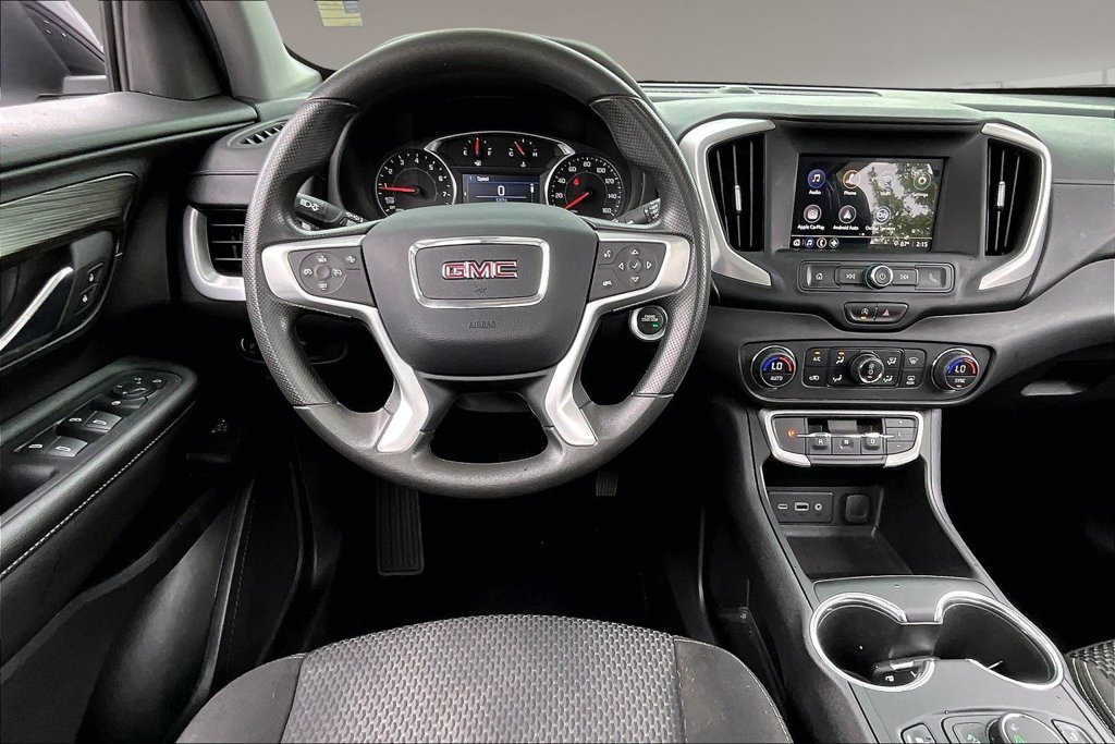 Used 2023 GMC Terrain SLE w/ Driver Convenience Package FWD image 5
