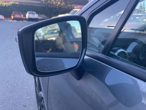 Certified 2025 Nissan Versa SR w/ Trunk Package image 36