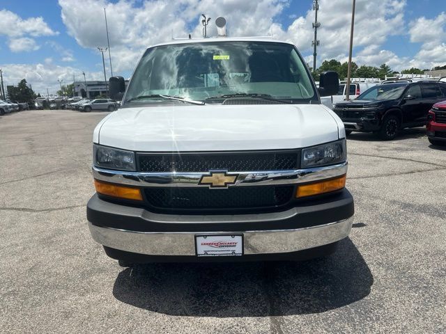 New 2026 Chevrolet Express 2500 w/ Communications Package RWD image 8