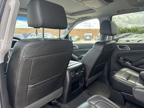 Used 2019 GMC Yukon XL Denali w/ Denali Ultimate Package AWD/4WD image 25