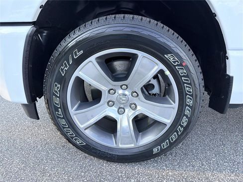 New 2026 RAM 1500 Express RWD image 10