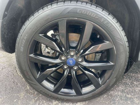 Used 2018 Ford Escape SE w/ SE Sport Appearance Package AWD/4WD image 11