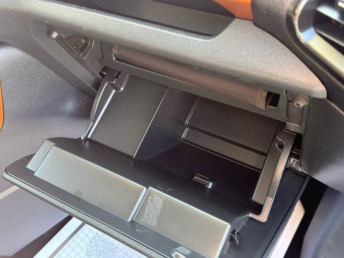 Used 2021 Ford EcoSport SE w/ SE Appearance Package image 32