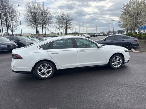 Used 2024 Honda Accord LX image 12
