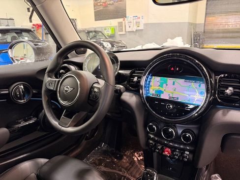 Certified 2024 MINI Cooper S FWD image 25