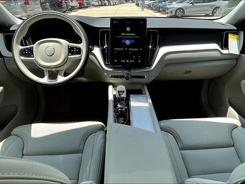 New 2026 Volvo XC60 B5 Ultra w/ Protection Package Premier image 8