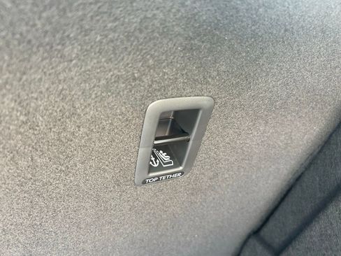 New 2026 Volkswagen Taos S FWD image 38
