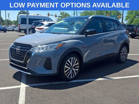 Used 2023 Nissan Kicks SV FWD image 6