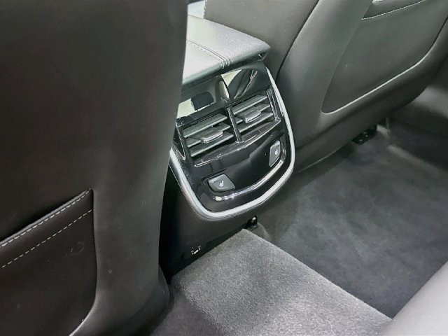 Used 2019 Cadillac XTS Luxury w/ Driver Awareness Package FWD image 27