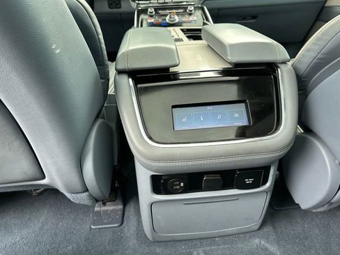 Used 2023 Lincoln Navigator L Black Label image 21