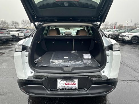 New 2026 Nissan Murano Platinum AWD/4WD image 15