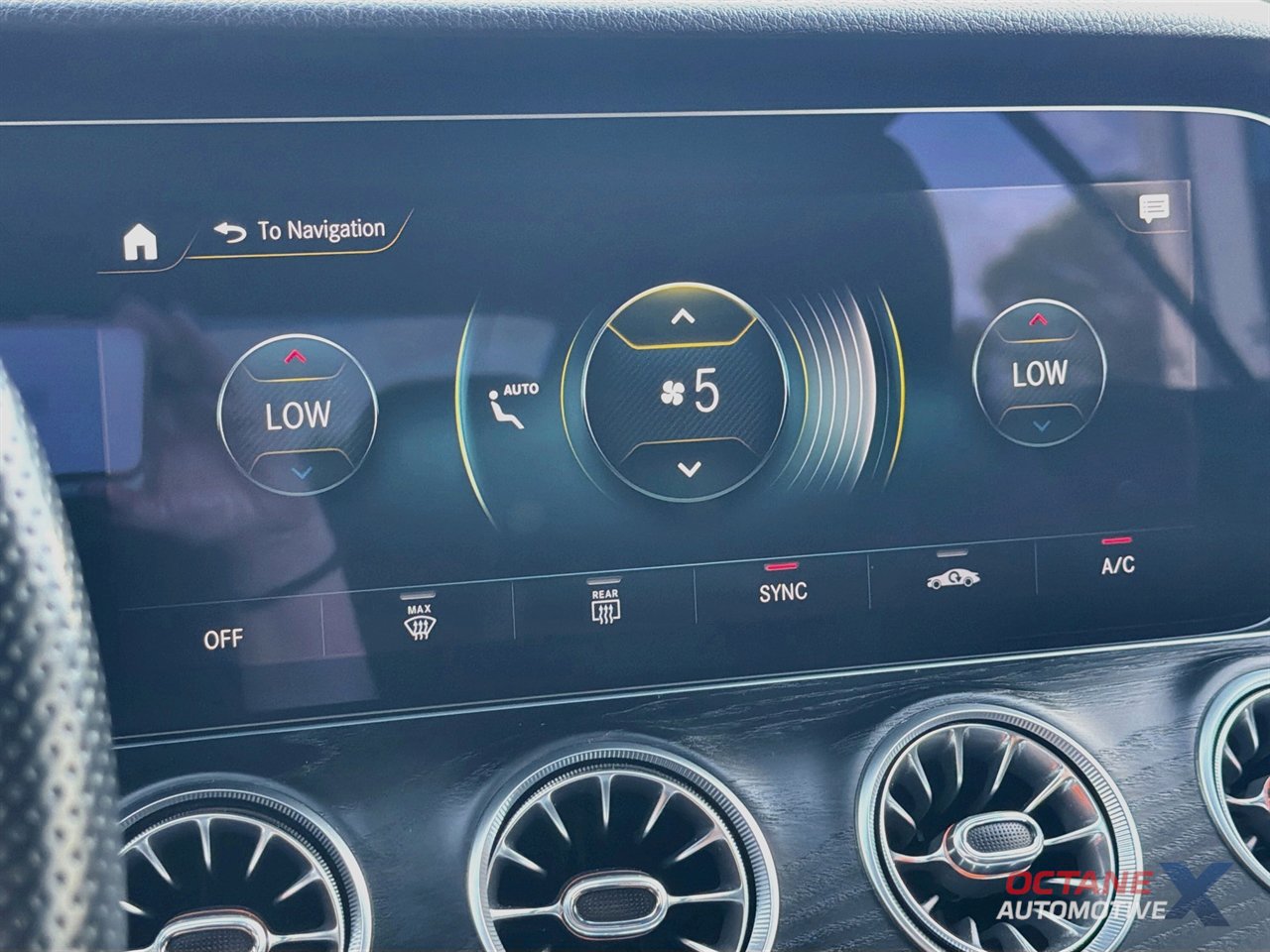 Used 2023 Mercedes-Benz E 450 Coupe image 16