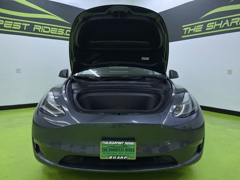 Used 2023 Tesla Model Y Long Range image 4