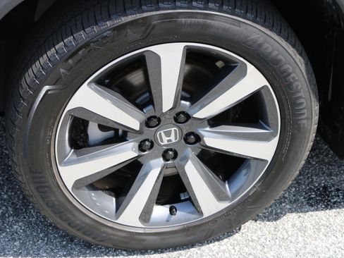 Used 2023 Honda Pilot Elite image 14