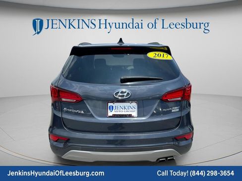 Used 2017 Hyundai Santa Fe Sport FWD image 6