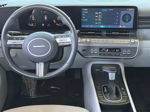 Used 2024 Hyundai Kona SEL FWD image 17