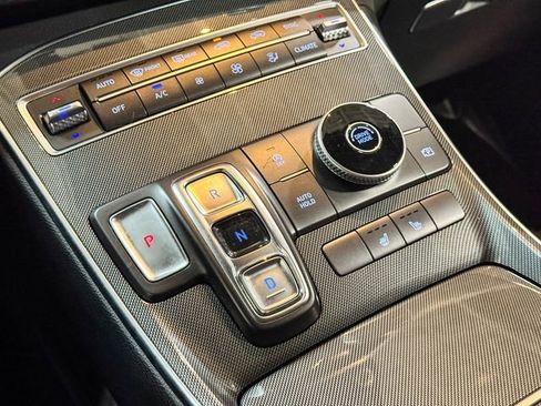 Used 2022 Hyundai Santa Fe XRT image 31