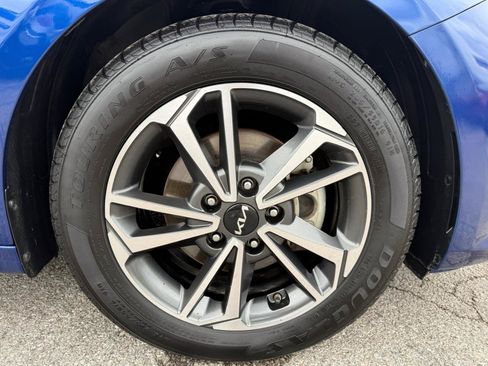 Used 2023 Kia Forte LXS w/ LXS Technology Package FWD image 38